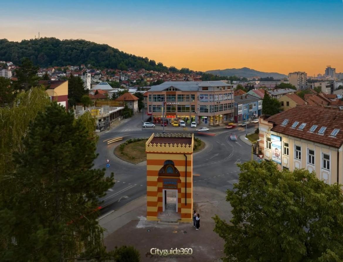 Apartmani Star Tuzla Buitenkant foto